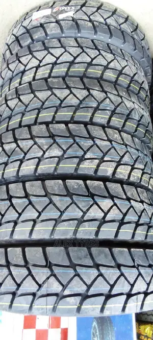 315/80r 22.5 ONXY Tyres Made in China