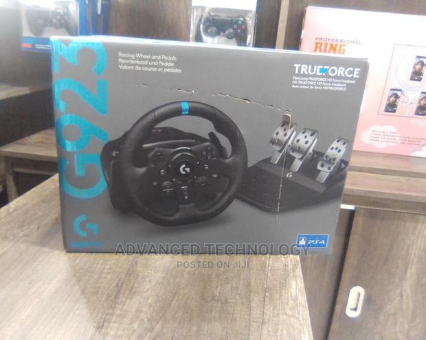 Logitech G923 Racing Wheel