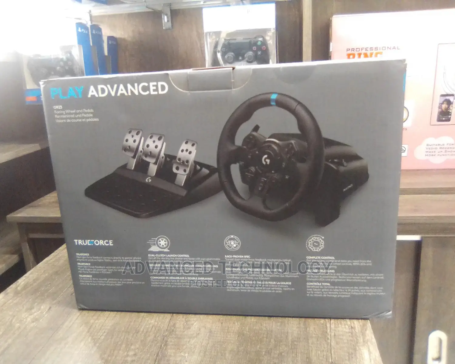 Logitech G923 Racing Wheel