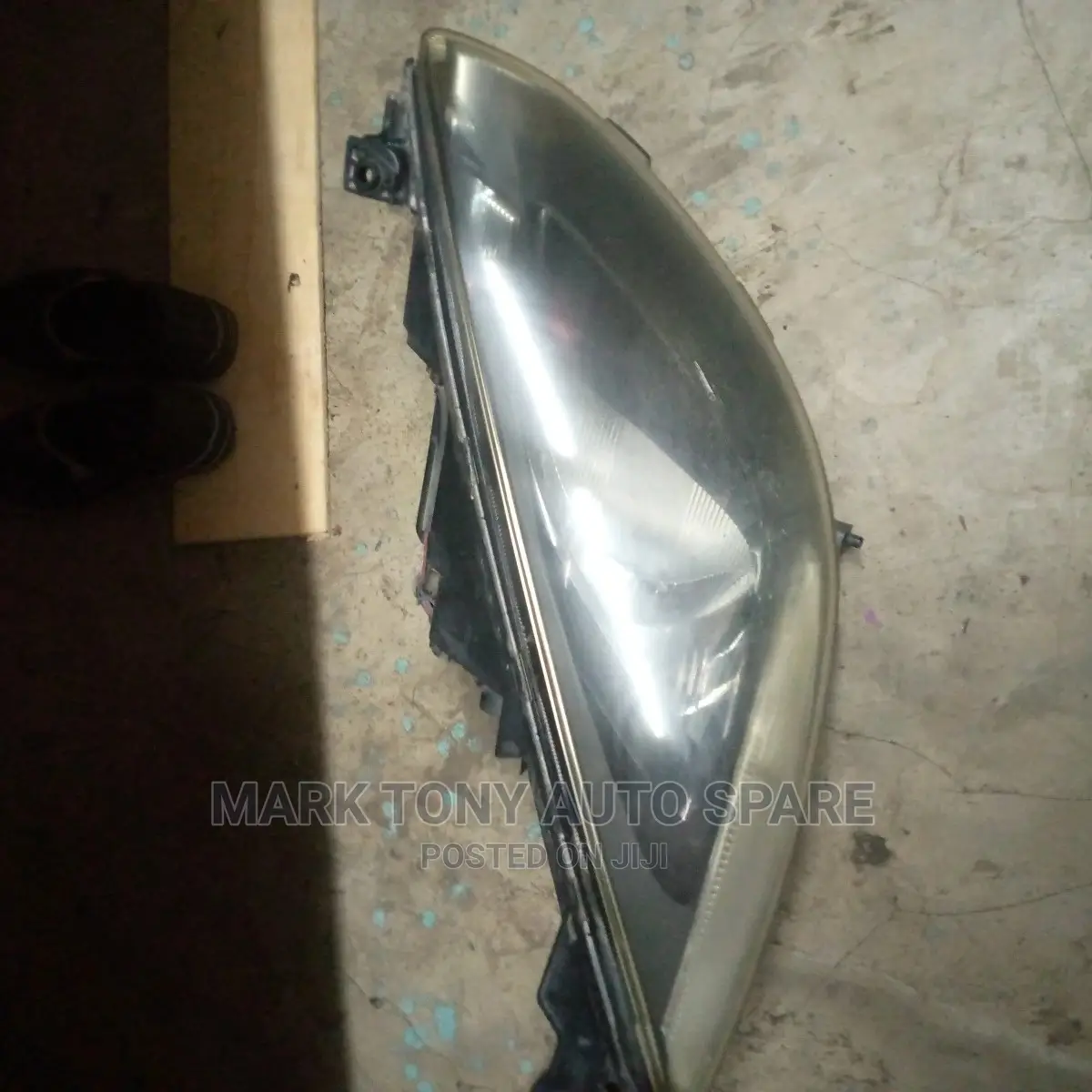 Demio Headlight 2008
