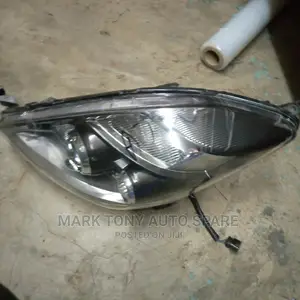 Isis Headlight 2008