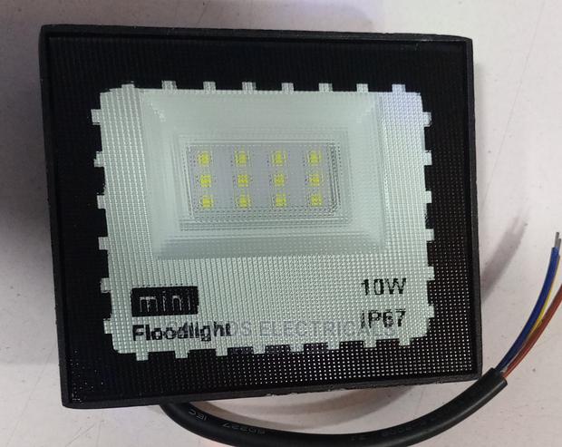 10wts Flood Light's - thumbnail 3