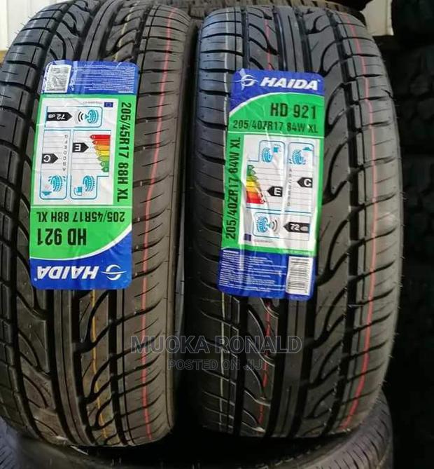 205/40r17 - main view