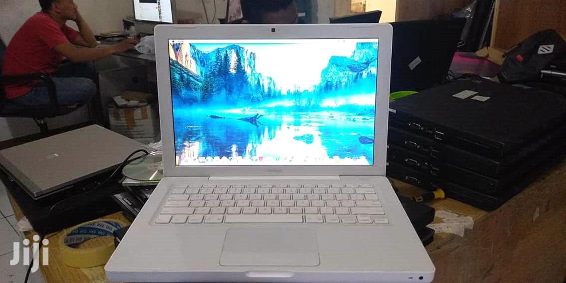 Apple Macbook 4 Unibody 250 Gb Hdd Core2duo 4 Gb Ram Laptop