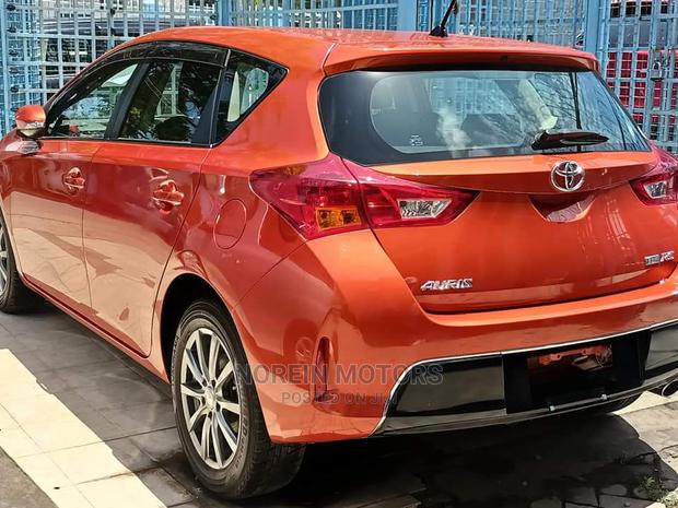 Toyota Auris 2015 Orange - thumbnail 3