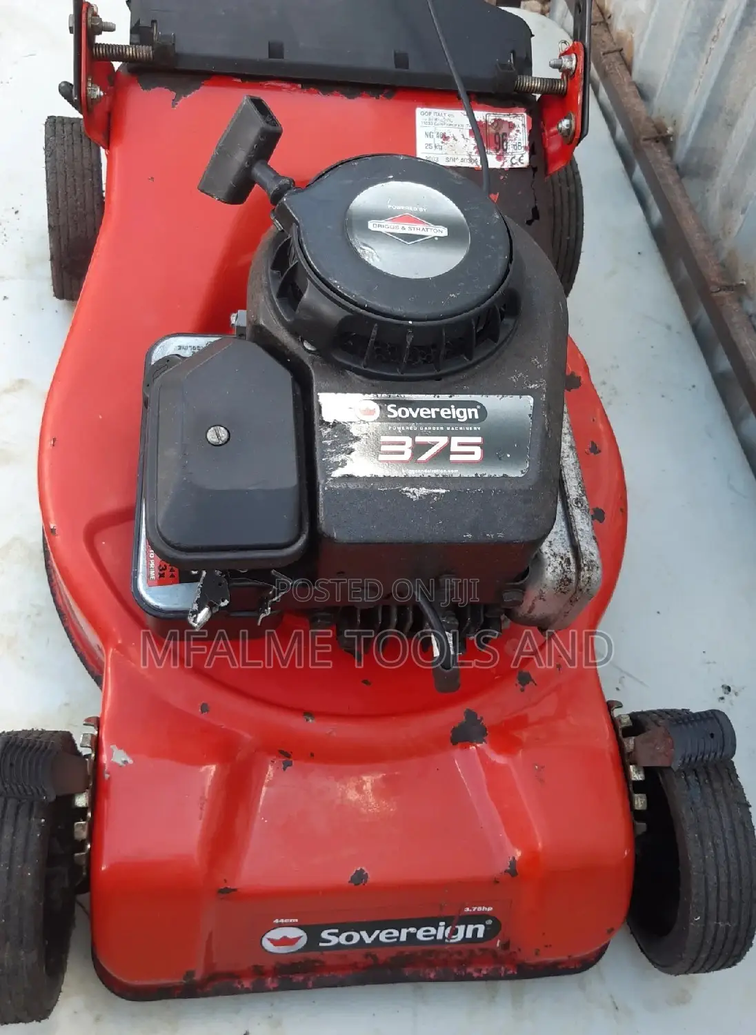 Lawn Mower – Brigg Stratton 125cc Sovereign Petrol – Ex-Uk