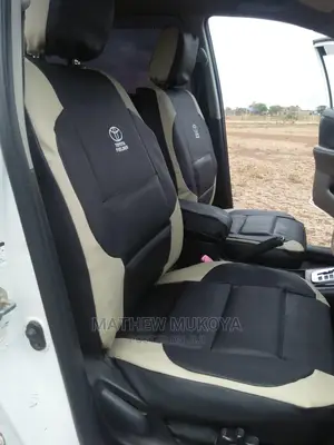 Uswahilini Car Seat Covers