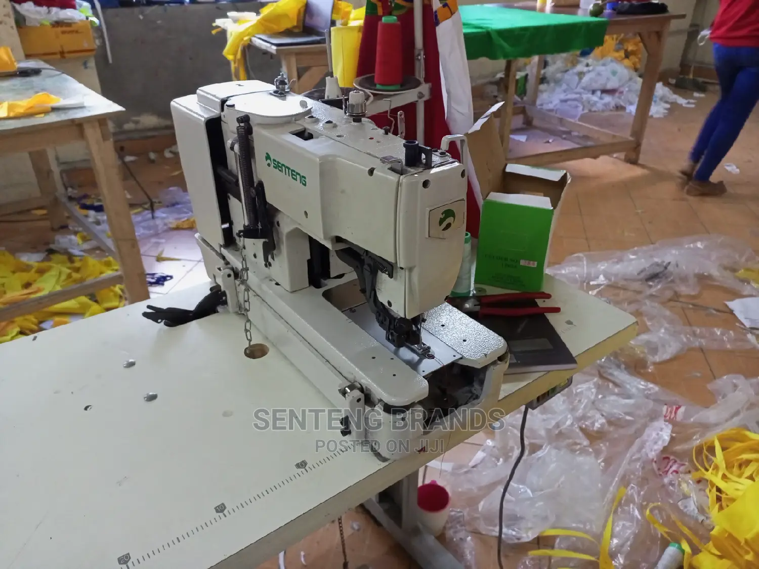 Button Hole Machines