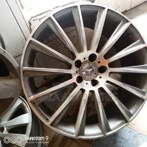 Set of Mercedes Benz Rims Size 20