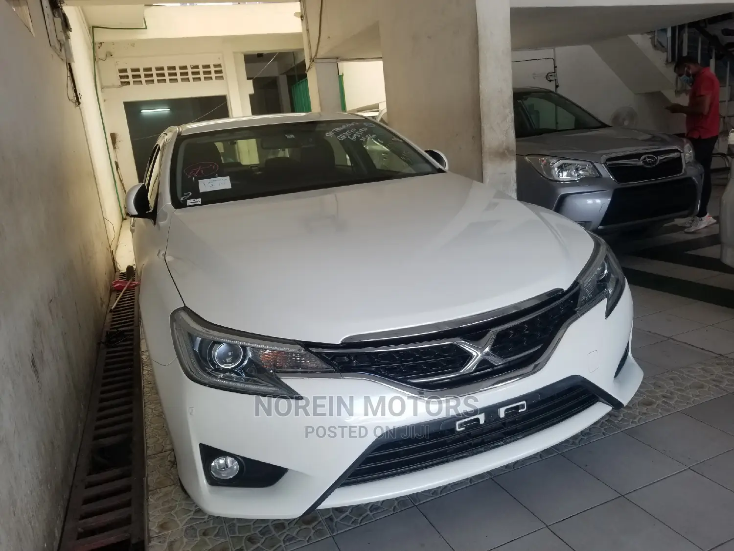 Toyota Mark X 2015 Off White