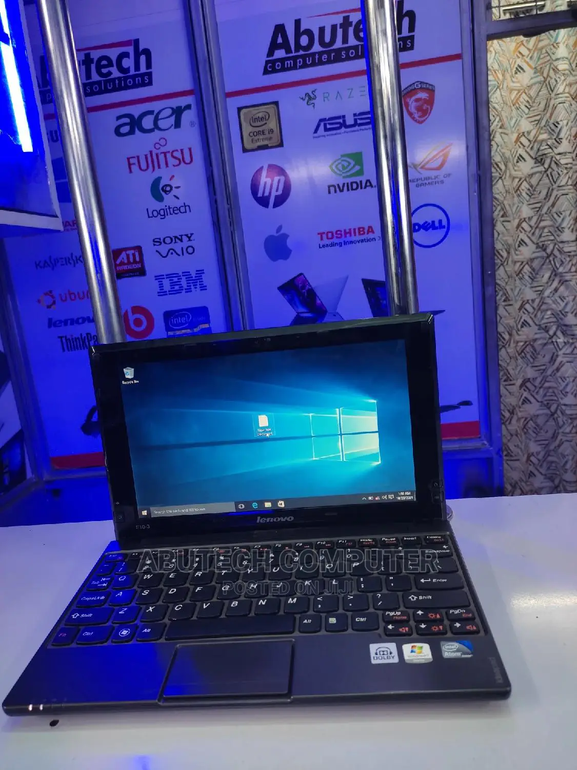 Laptop Lenovo 2GB Intel Atom HDD 160GB