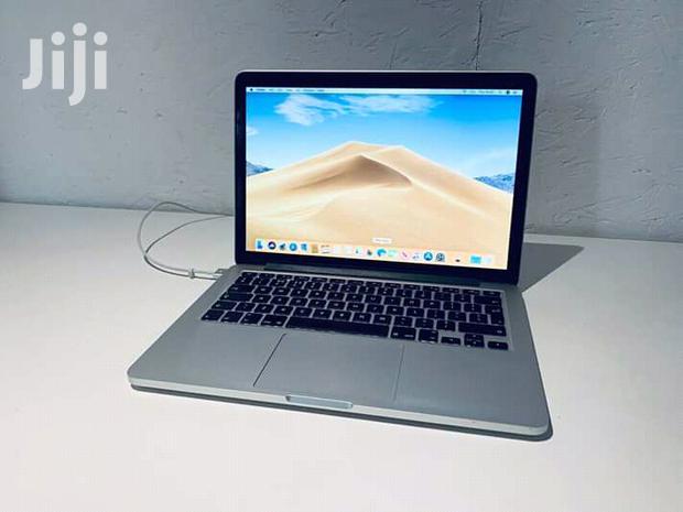 Core2duo Apple Macbook Pro - main view