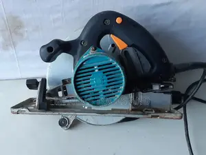 Circular Saw - Genuine Makita 1300W 240V - Ex-uk