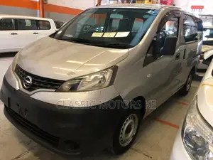 Nissan Nv200 2014 Gray