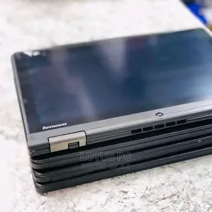 Laptop Lenovo Yoga 700 4GB Intel Core I5 HDD 500GB