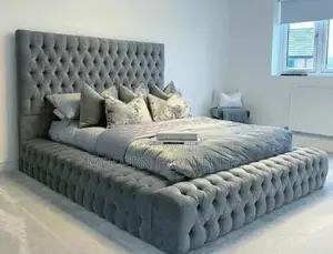Modern 6/6 Bed