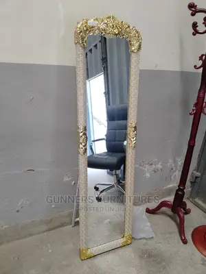 Dressing Mirrors.