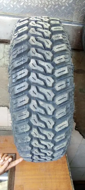245/75r16 M/T Maxtreck Tyres Made in China