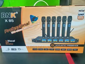 UHF Digital Profetional Wireless Microphone