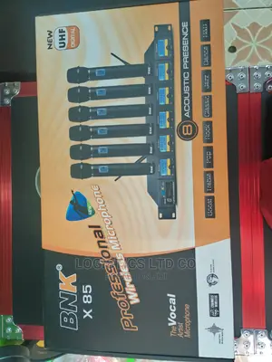 UHF Digital Profetional Wireless Microphone