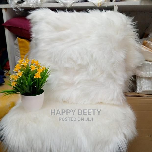 #Faux Fur Throw Pillows - thumbnail 3