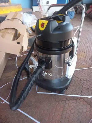 Wet And Dry Vacuum Cleaner
