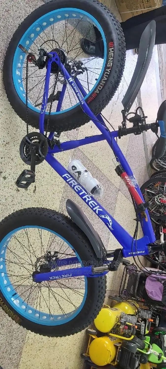 Fat Bike Size 26 With Gear,Front Shocks, Disc Brake System