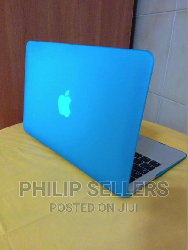 Stop Scratching Your Macbook - thumbnail 2
