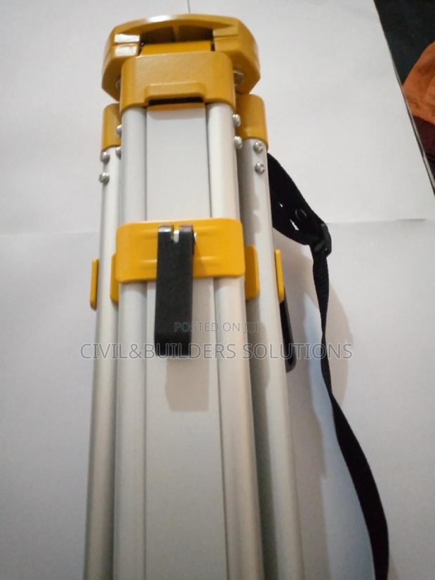 Heavy Duty Aluminium Tripod
