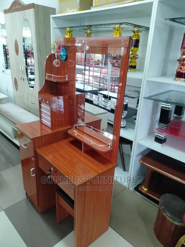 Dressing Tables. - main view
