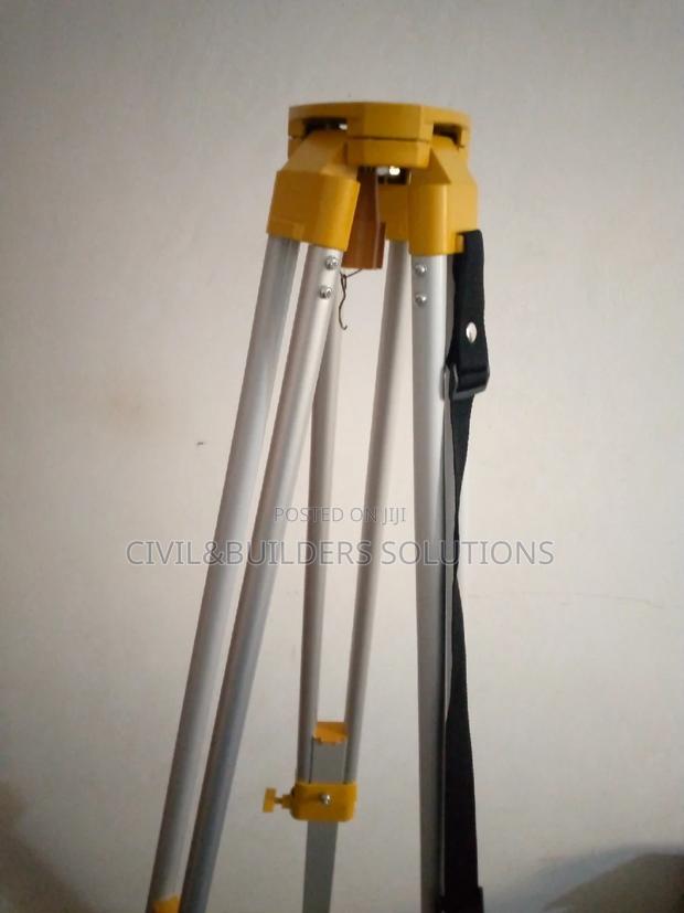 Auto Level Survey Tripod - main view
