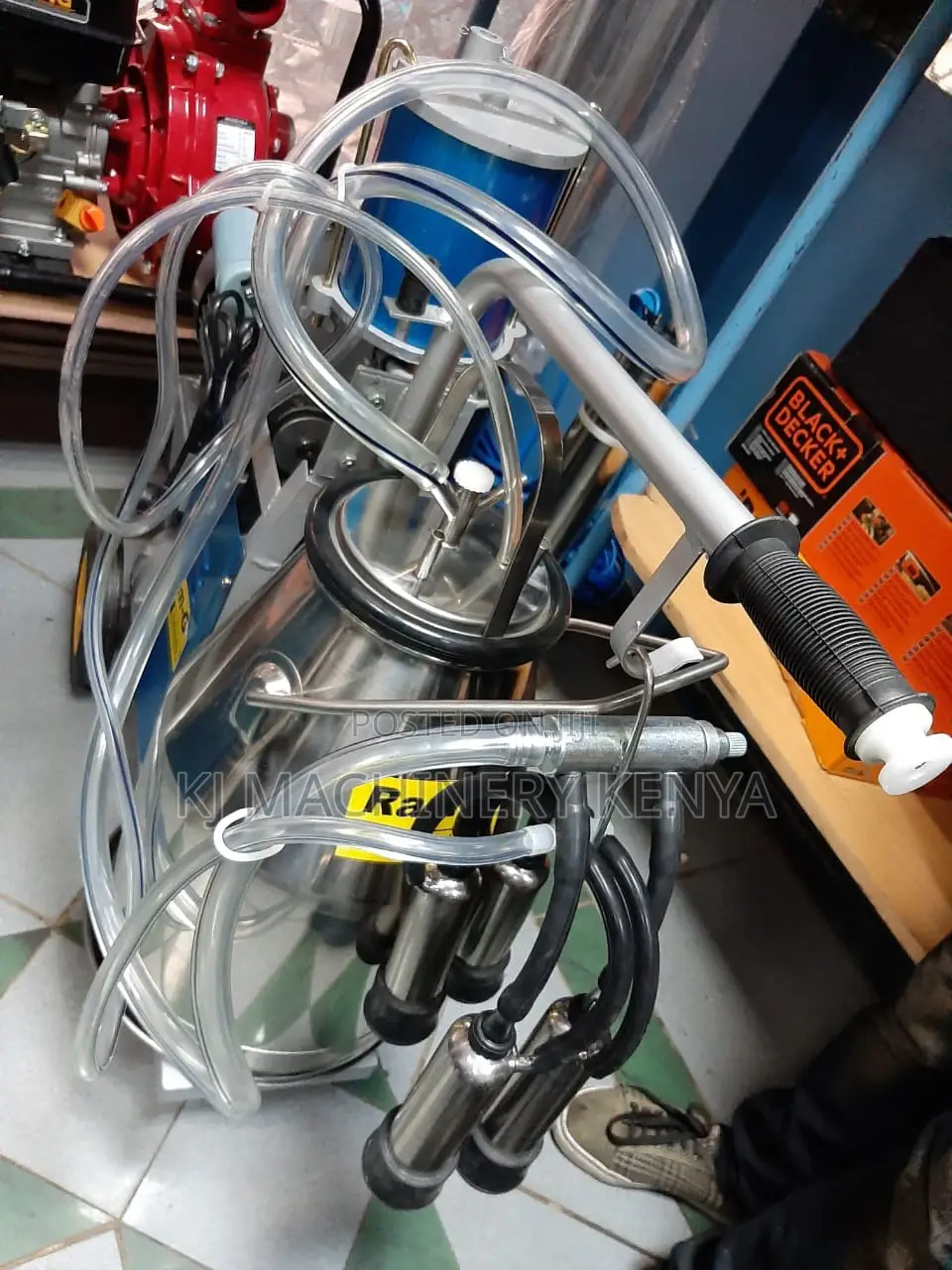 Single Cow Milking Machine Now on Offer!!