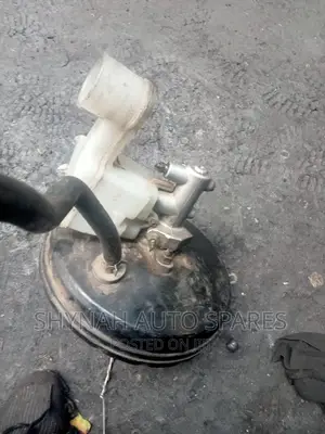 Brake Master Cylinder and Booster Toyota Vitz, Probox,Ist