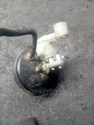 Brake Master Cylinder and Booster Toyota Vitz, Probox,Ist