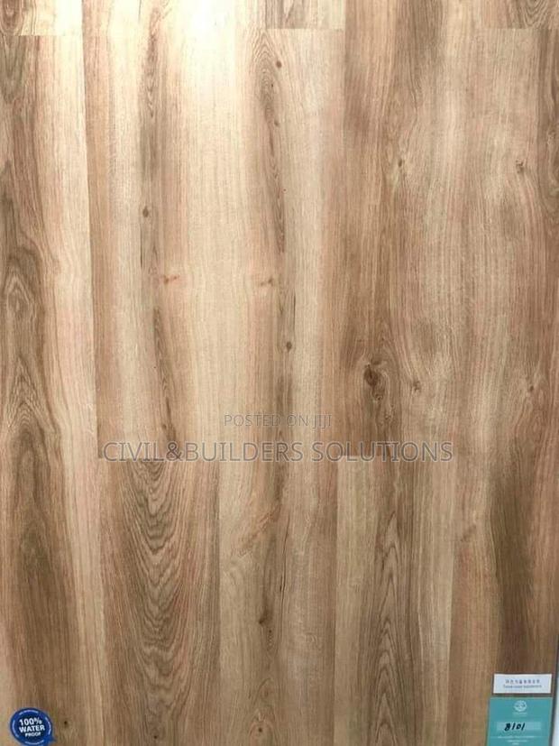 Interlocking Vinyl Spc Tiles - main view