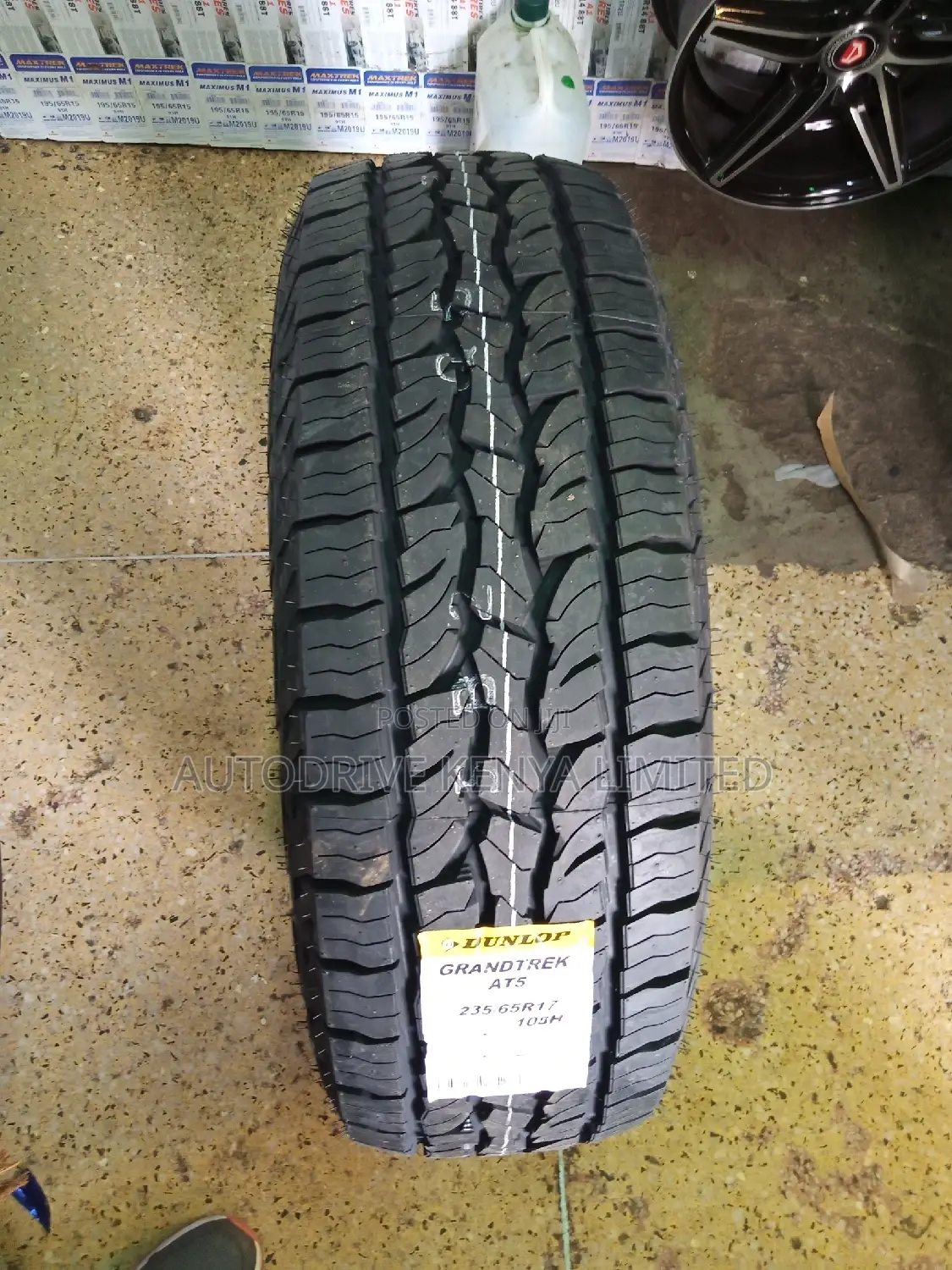 235/65r17 Dunlop A/T5