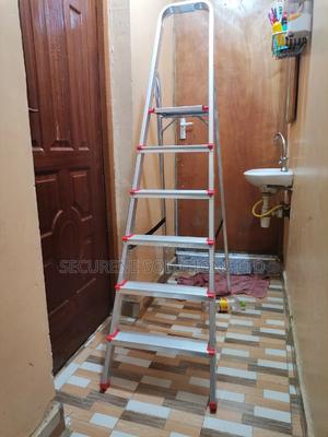 6 Step Aluminum Step Ladder 6 Steps - thumbnail 2