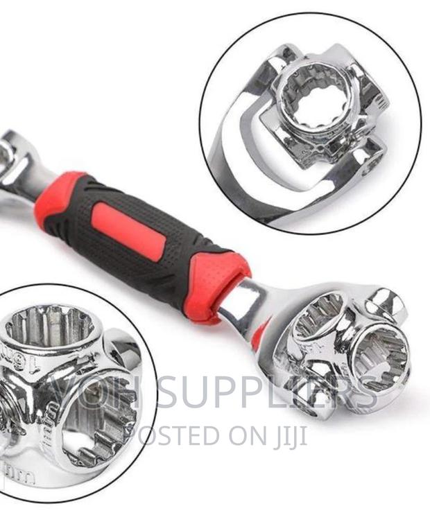 8-In 1 Dog Bone Socket Wrench - thumbnail 3