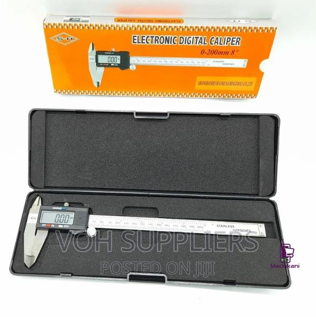 8 Inch 200mm LCD Electronic Digital Vernier Caliper - thumbnail 2