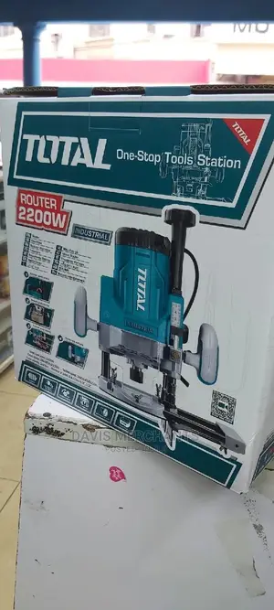 Total 2200 Watts Electric Router Machine