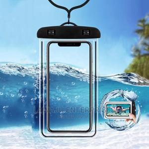 Water Proof Phone Holder - thumbnail 2
