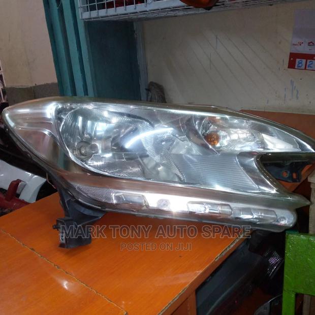 Note Headlight 2012 - main view