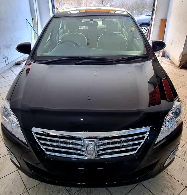 Toyota Premio 2015 Black