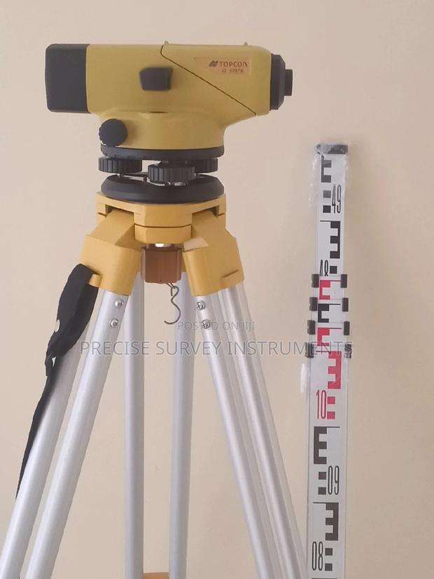 Dumpy Level at-B4a ( Brand Topcon) - main view
