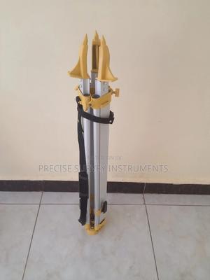 Dumpy Level Tripod - thumbnail 2