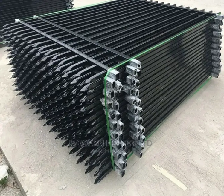 Modern Steel Fencing Panels