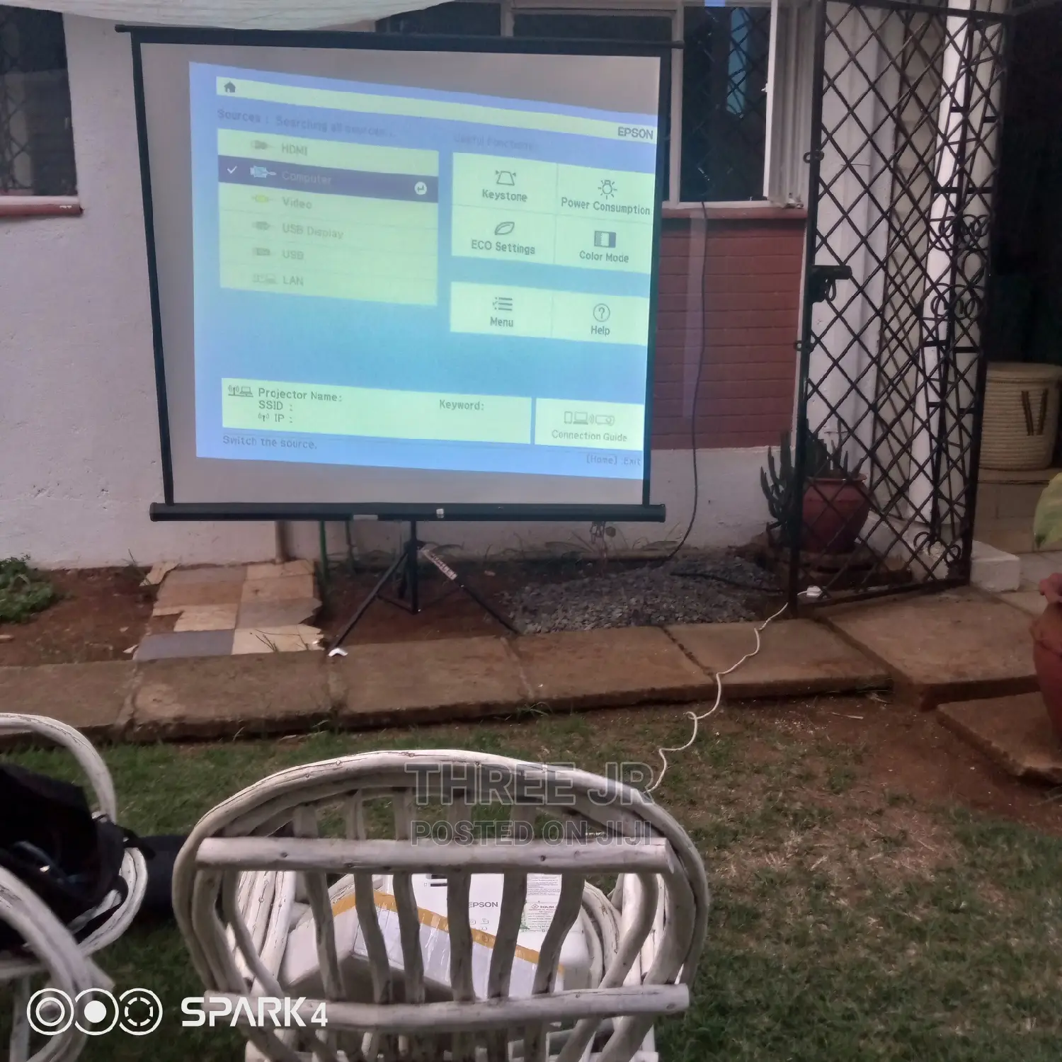 Projectors Projection Screen for Hire