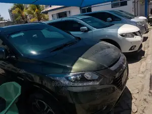 Honda Vezel 2015 Green