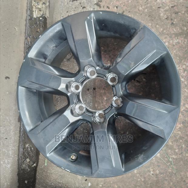 Original Rim Size 17 Inch for Landcruiser Prado Tx 150.