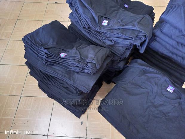 Black Plain 100 % Cotton T-Shirts. - thumbnail 4